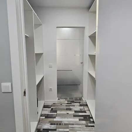 Casa Ly *